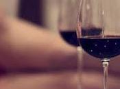 Compartiendo copa vino...