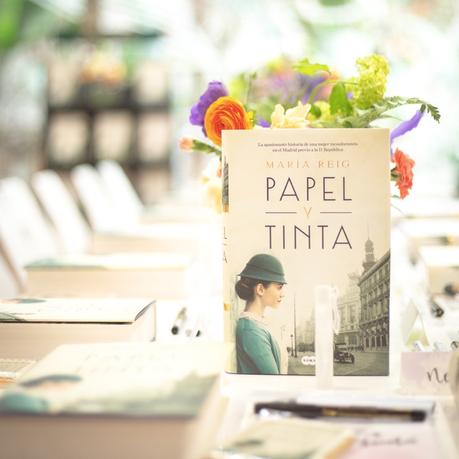 Papel y Tinta Papel y Tinta