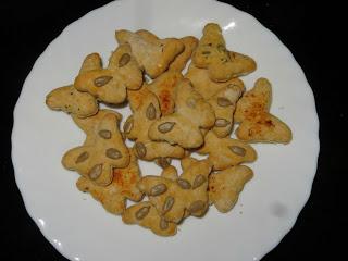 GALLETAS SALADAS
