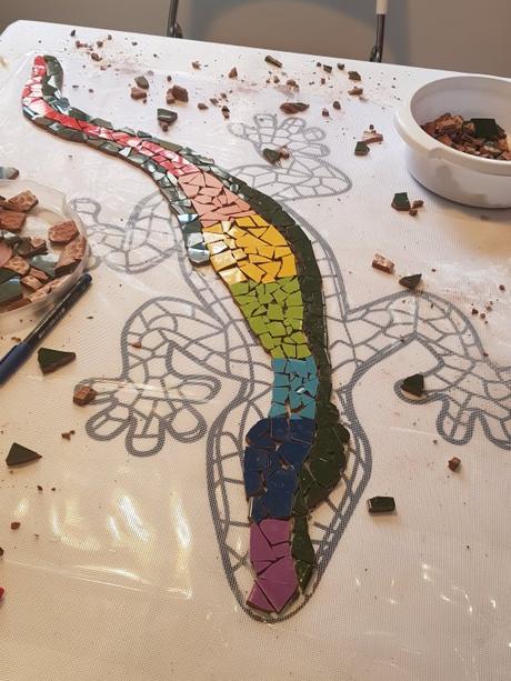 Cinco maneras de estimular la creatividad de los niños con clases de mosaico Cinco maneras de estimular la creatividad de los niños con clases de mosaico