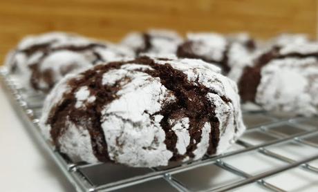 Galletas de chocolate craqueladas