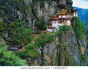 LA MEDITACION TRANSCENDENTAL Y EL CAMINO MEDIO