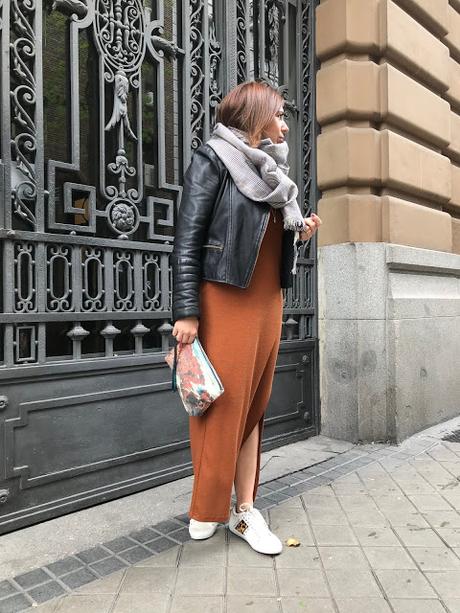 LONG DRESS.- LONG DRESS.-