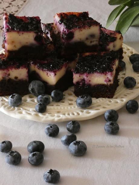 Cake de Chocolate, Queso y Arándanos