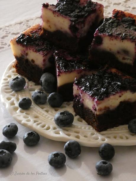 Cake de Chocolate, Queso y Arándanos