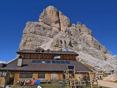 CIRCULAR A LAS 5 TORRI (DOLOMITAS DÍA 6)