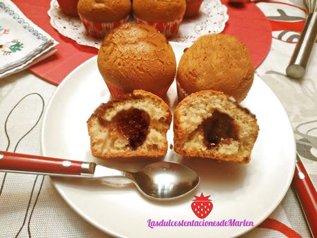 Magdalenas Rellenas de Chocolate con Almendras Magdalenas Rellenas de Chocolate con Almendras