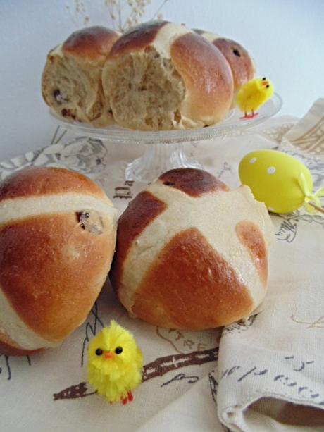 Hot cross buns. Bollitos de pascua