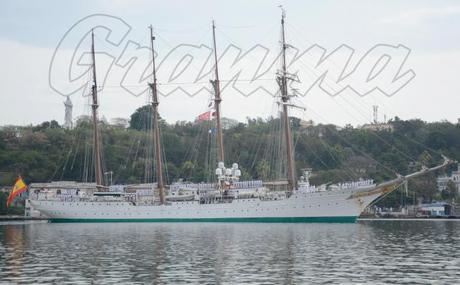 Buque escuela español Juan Sebastián de Elcano en el 500 aniversario.