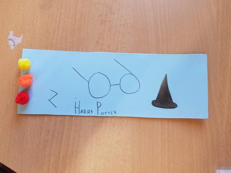 Celebramos el día del libro haciendo marcapáginas