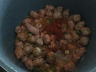 SALCHICHAS ESTOFADAS EN OLLA GM