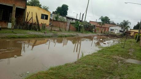 Yerba Buena: vecinos de Barrio Cossio se quejan por la falta de obras de la intendencia