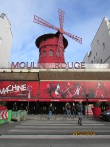 ALGO MÁS QUE LA TORRE EIFFEL