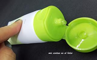 Lime moisture mild peeling gel iunik