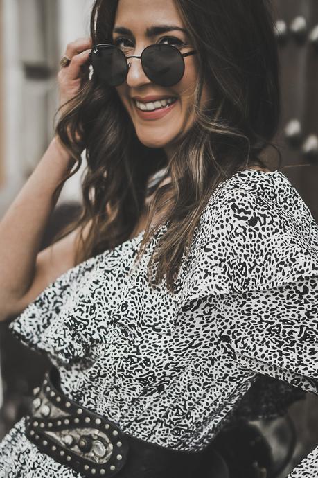 VESTIDO ASIMÉTRICO + DR MARTENS JADON : VIDEO TUTORIAL: ¿COMO PARECER MAS ALTA? vestido animal print