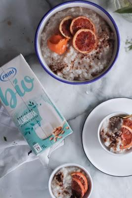 Arroz con leche de almendras , un dulce de mi infancia