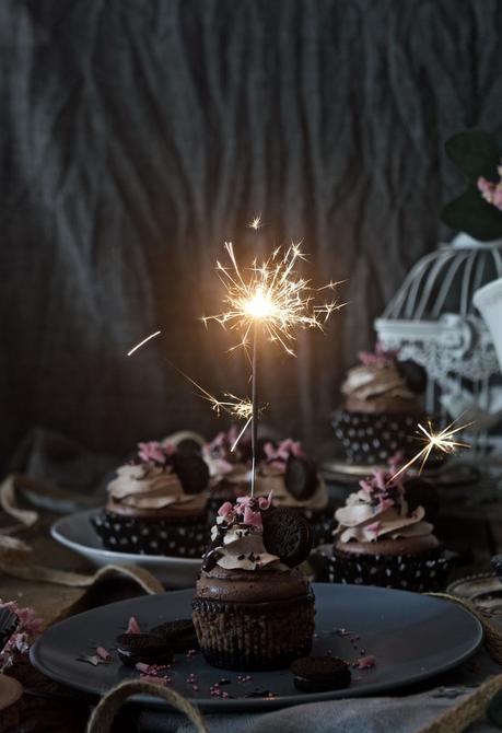 Cupcakes cheesecake de chocolate y oreo {El rey Pico de Tordo} #unagalletauncuento Cupcakes cheesecake de chocolate y oreo {El rey Pico de Tordo} #unagalletauncuento