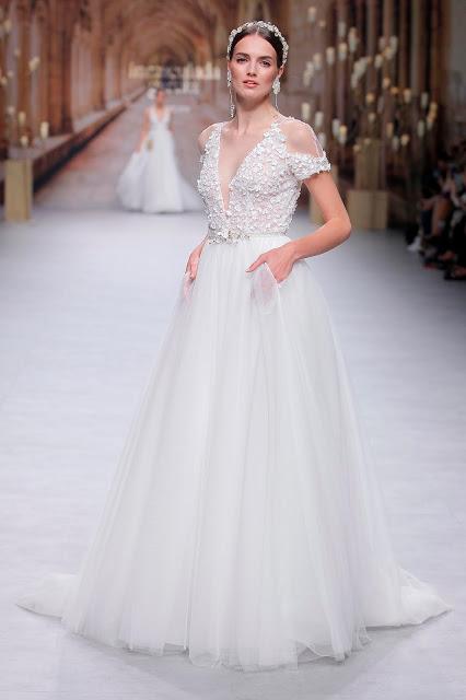 Inmaculada García se inspira en la arquitectura de las Catedrales para su colección de novias 2020 presentada en Valmont Barcelona Bridal Fashion Week