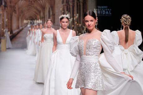 Inmaculada García se inspira en la arquitectura de las Catedrales para su colección de novias 2020 presentada en Valmont Barcelona Bridal Fashion Week