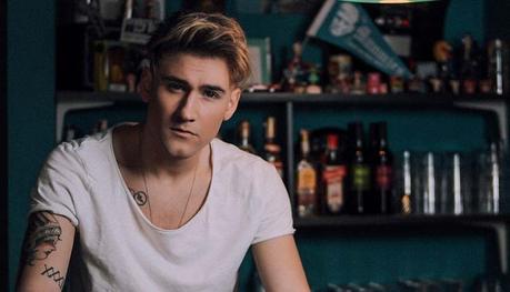 Dani Fernández estrena el tema ‘6 de septiembre’ junto a Andrés Suárez Nuevo single de Dani Fernández