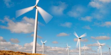 Schneider Electric acelera la transición hacia una economía baja en carbono en la One Planet Summit 2019