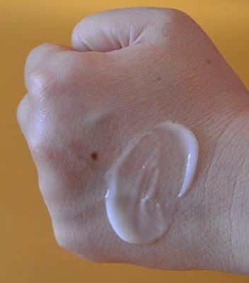 Crema Facial “Tropical Invigorating Cream” de DR. BOTANICALS