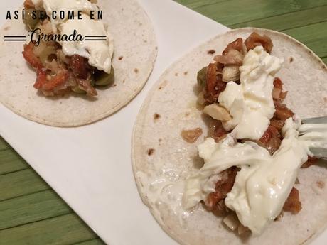 Tacos de ensalada de pimientos y mar Tacos de ensalada de pimientos y mar