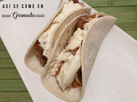 Tacos de ensalada de pimientos y mar Tacos de ensalada de pimientos y mar