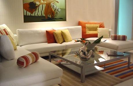 Decorar con cojines es hoy en día una de las estrategias ...