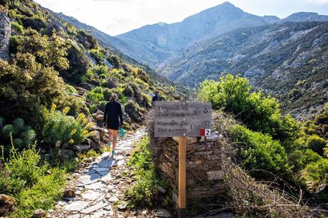 Hiking-Mount-Zeus.jpg.optimal ▷ Senderismo Monte Zas en la isla de Naxos