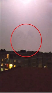 Supuesto ser alado captado durante tormenta en México