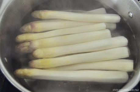 Espárragos blancos a la plancha Espárragos blancos a la plancha