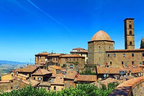 Volterra-town-in-Tuscany-taly.jpg.optimal ▷ Itinerario de la Toscana - Ver los mejores lugares en una semana