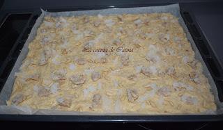 Torta de chicharrones (coca de llardons)
