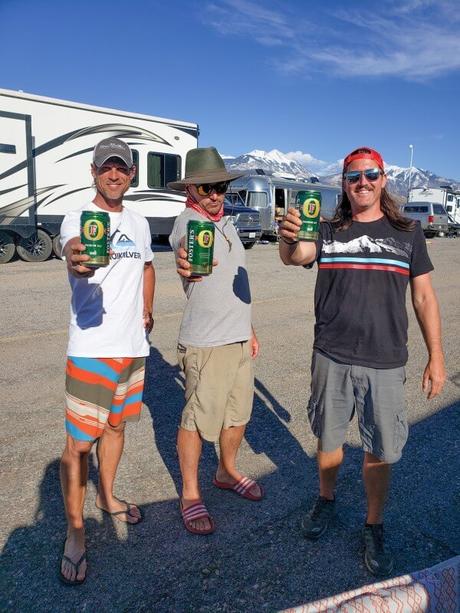 anzac-day-fosters-aussie-abroad ▷ Semana 21: Rock Crawling & Bluegrass en Moab