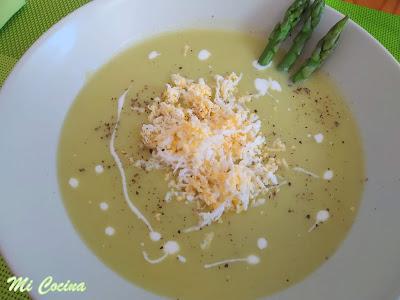 CREMA DE ESPÁRRAGOS VERDES DE LA COMARCA DE ANTEQUERA CREMA DE ESPÁRRAGOS VERDES DE LA COMARCA DE ANTEQUERA