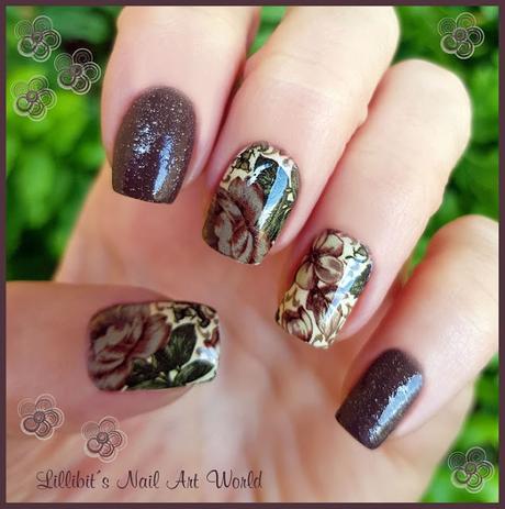 Manicura con water decals de flores marrones Manicura con water decals de flores marrones