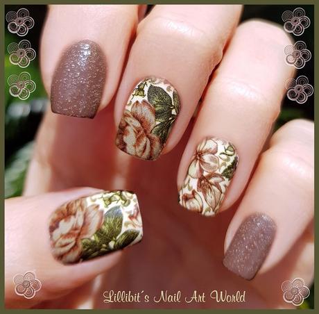 Manicura con water decals de flores marrones Manicura con water decals de flores marrones
