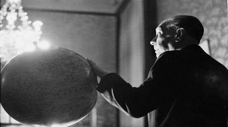 Hablarle a Borges (17) La imagen puede contener: una o varias personas