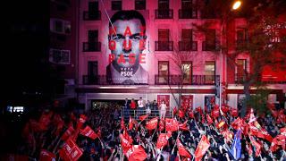 Vuelve la España socialista.