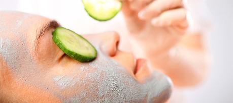 Cuidado facial con pepino y té verde