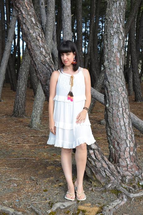 Vestido playero con borlas Vestido playero con borlas