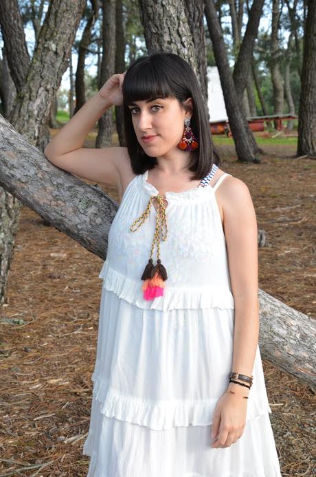 Vestido playero con borlas Vestido playero con borlas