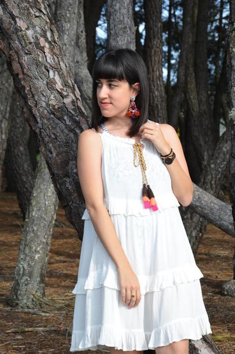 Vestido playero con borlas Vestido playero con borlas