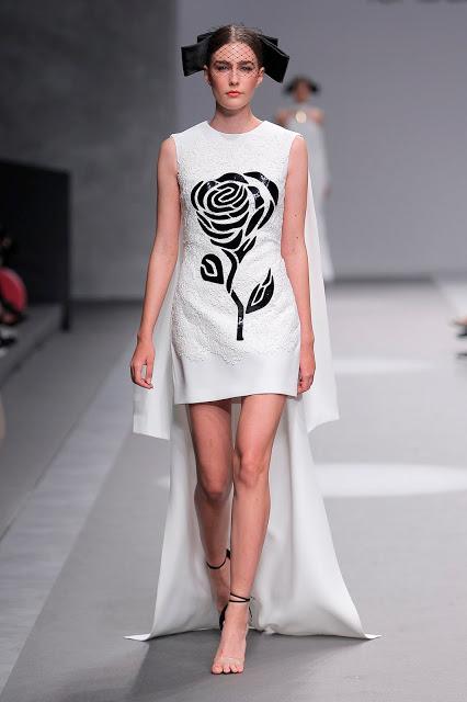 Isabel Sanchís se inspira en la cultura asiática para sus colecciones de fiesta y novia 2020 presentadas en Valmont Barcelona Bridal Fashion Week