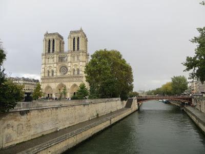 Sobre la catedral de Notre Dame de París y su incendio. Sobre la catedral de Notre Dame de París y su incendio.