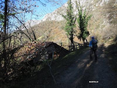 Fresnéu-El Calechón de la L.lampaza-Vaul.léu-Penal.lobal-Los Fuexos