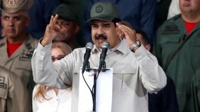 NicolÃ¡s Maduro confirma lealtad de todos los mandos militares