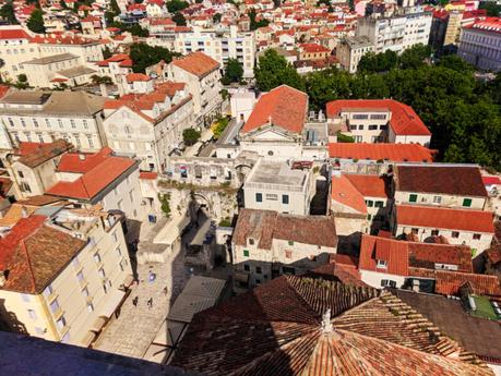 View-from-bell-tower-at-Cathedral-in-Old-Town-Split-Croatia-2 ▷ Navega en Croacia: 5 islas de Croacia que no te puedes perder en una aventura en velero