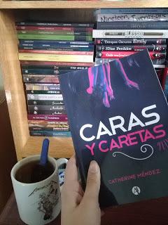 Reseña: Caras y caretas